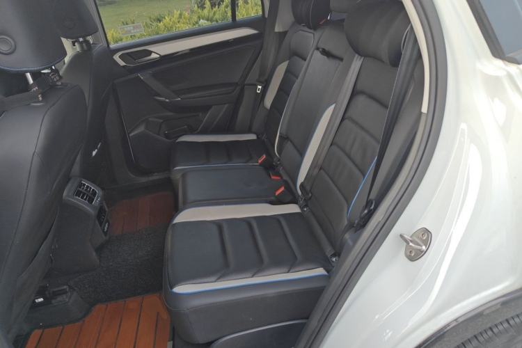 Used Volkswagen Tayron GTE Plug-in Hybrid 2020 1.4T Luxury Model Left Rear Seat
