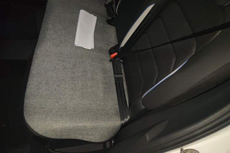 Used Volkswagen Tayron GTE Plug-in Hybrid 2020 1.4T Luxury Model Left Rear Seat