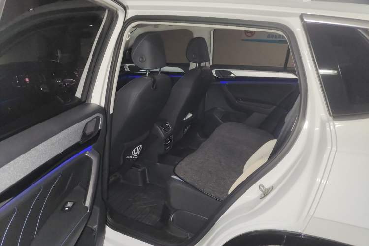 Used Volkswagen Tayron GTE Plug-in Hybrid 2020 1.4T Luxury Model Left Rear Seat