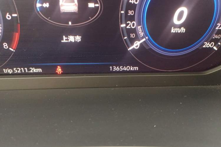 Used Volkswagen Tayron GTE Plug-in Hybrid 2020 1.4T Luxury Model Odometer Close Up
