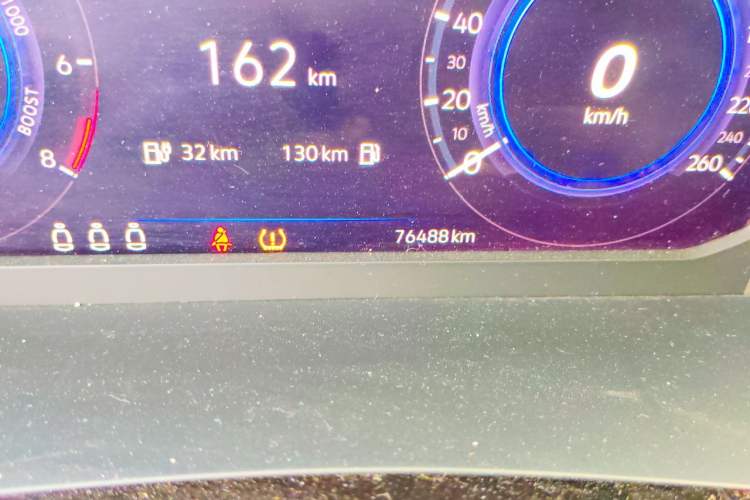 Used Volkswagen Tayron GTE Plug-in Hybrid 2020 1.4T Luxury Model Odometer Close Up