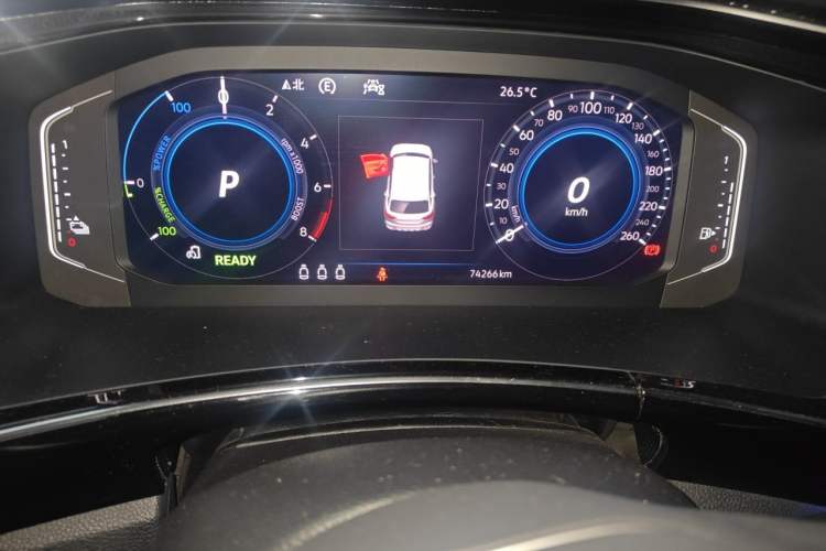 Used Volkswagen Tayron GTE Plug-in Hybrid 2020 1.4T Luxury Model Odometer Close Up