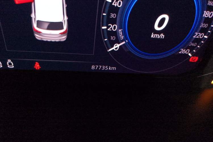Used Volkswagen Tayron GTE Plug-in Hybrid 2020 1.4T Luxury Model Odometer Close Up