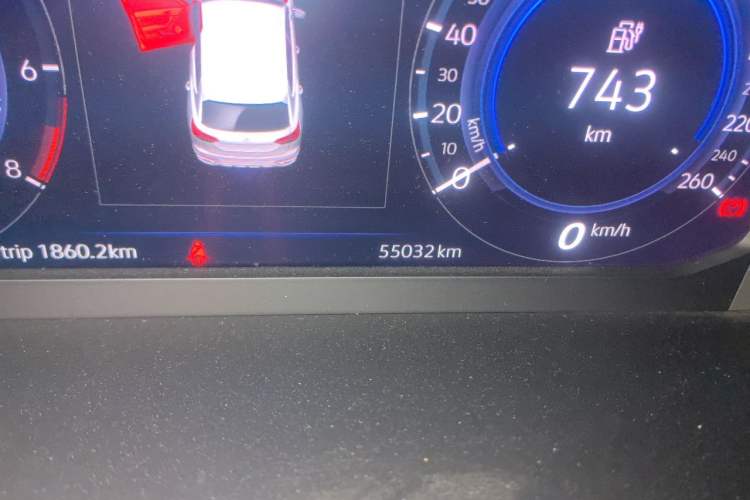 Used Volkswagen Tayron GTE Plug-in Hybrid 2020 1.4T Luxury Model Odometer Close Up