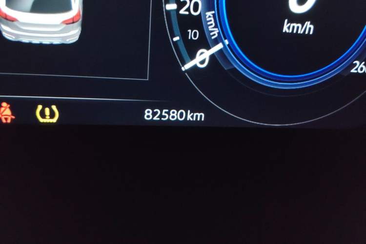 Used Volkswagen Tayron GTE Plug-in Hybrid 2020 1.4T Luxury Model Odometer Close Up