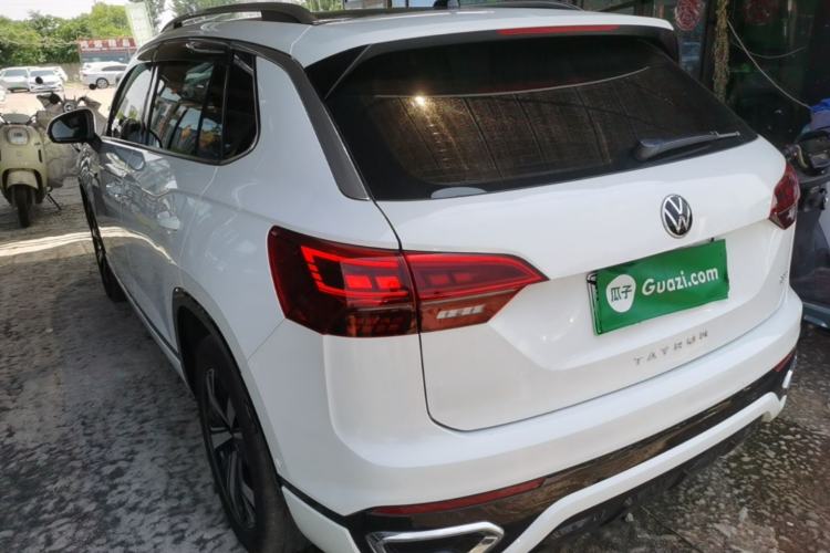 Used Volkswagen Tayron GTE Plug-in Hybrid 2020 1.4T Luxury Model Rear Left 45 Deg
