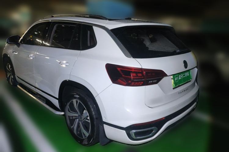 Used Volkswagen Tayron GTE Plug-in Hybrid 2020 1.4T Luxury Model Rear Left 45 Deg