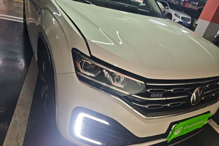 Used Volkswagen Tayron GTE Plug-in Hybrid 2020 1.4T Luxury Model Right Front Headlight