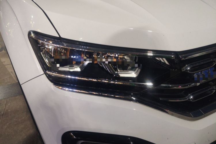 Used Volkswagen Tayron GTE Plug-in Hybrid 2020 1.4T Luxury Model Right Front Headlight