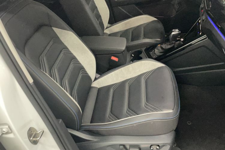 Used Volkswagen Tayron GTE Plug-in Hybrid 2020 1.4T Luxury Model Right Front Seat