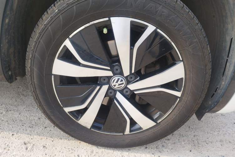 Used Volkswagen Tayron GTE Plug-in Hybrid 2020 1.4T Luxury Model Right Front Wheel Hub