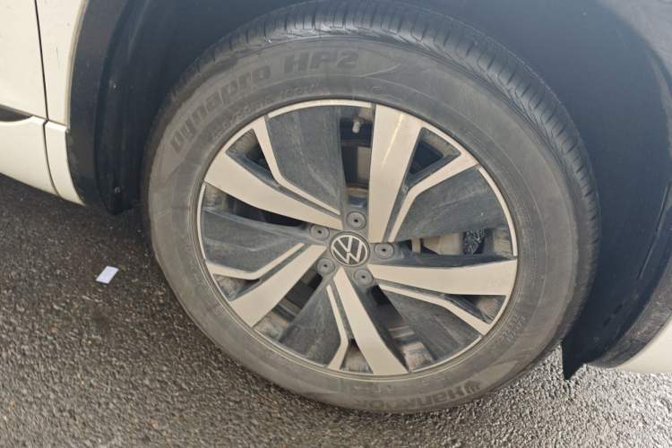 Used Volkswagen Tayron GTE Plug-in Hybrid 2020 1.4T Luxury Model Right Front Wheel Hub