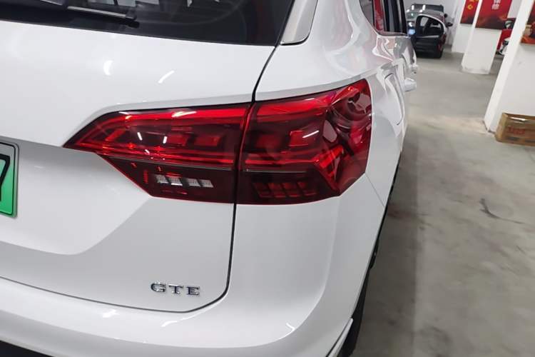 Used Volkswagen Tayron GTE Plug-in Hybrid 2020 1.4T Luxury Model Right Rear Taillight