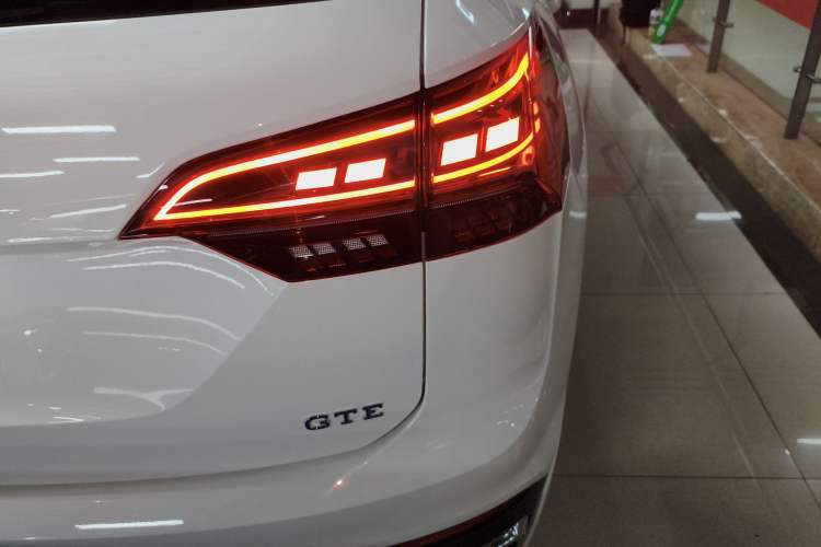 Used Volkswagen Tayron GTE Plug-in Hybrid 2020 1.4T Luxury Model Right Rear Taillight