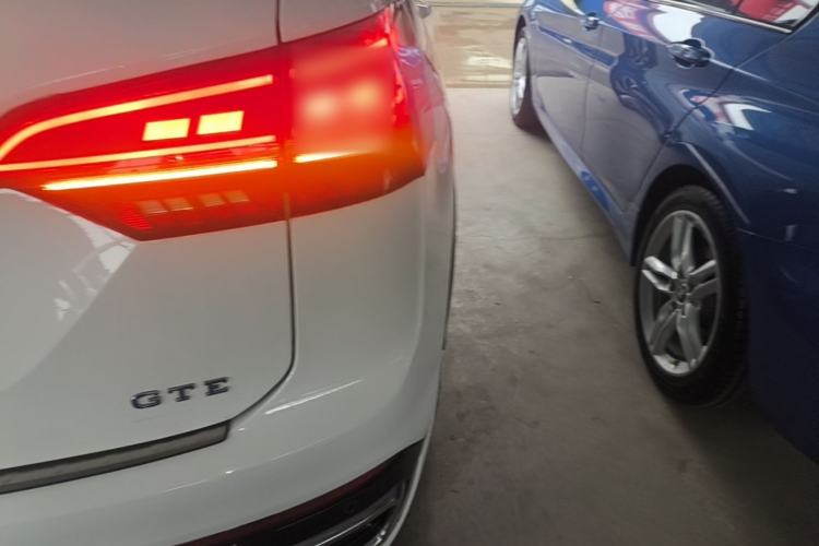 Used Volkswagen Tayron GTE Plug-in Hybrid 2020 1.4T Luxury Model Right Rear Taillight