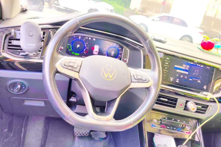 Used Volkswagen Tayron GTE Plug-in Hybrid 2020 1.4T Luxury Model Steering Wheel