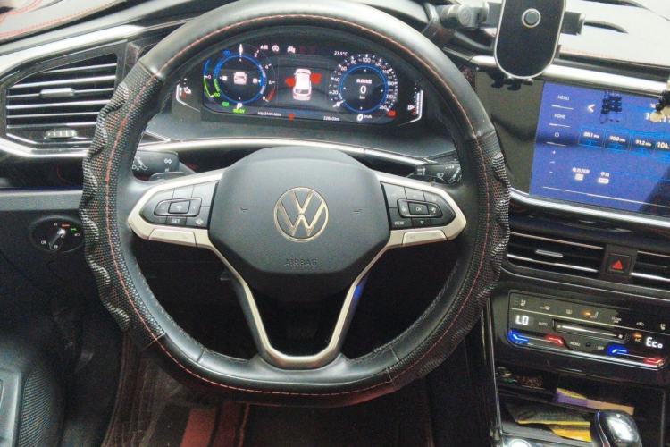 Used Volkswagen Tayron GTE Plug-in Hybrid 2020 1.4T Luxury Model Steering Wheel