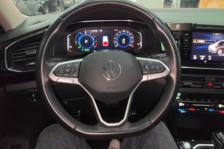 Used Volkswagen Tayron GTE Plug-in Hybrid 2020 1.4T Luxury Model Steering Wheel