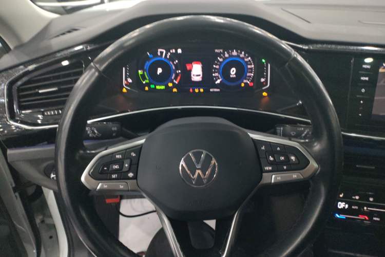 Used Volkswagen Tayron GTE Plug-in Hybrid 2020 1.4T Luxury Model Steering Wheel