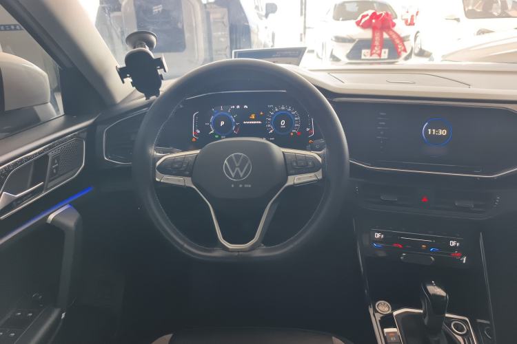 Used Volkswagen Tayron GTE Plug-in Hybrid 2020 1.4T Luxury Model Steering Wheel