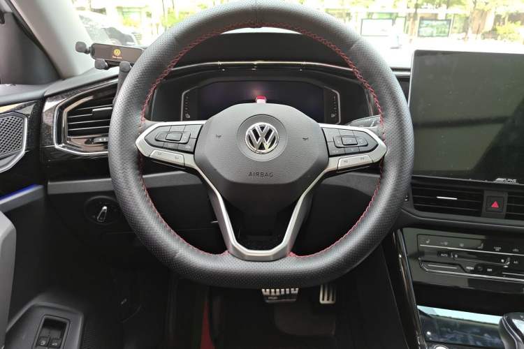 Used Volkswagen Tayron GTE Plug-in Hybrid 2020 1.4T Luxury Model Steering Wheel