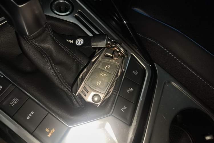 Used Volkswagen Tayron GTE Plug-in Hybrid 2020 1.4T Luxury Model Vehicle Key