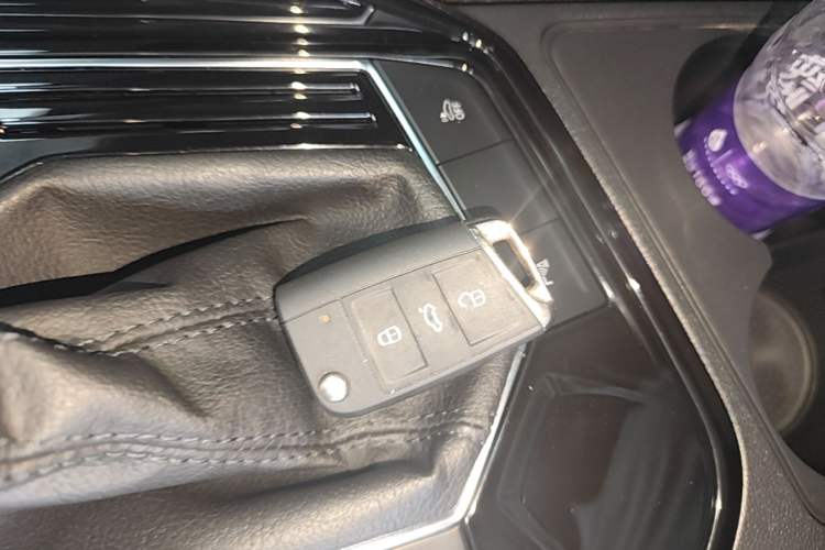 Used Volkswagen Tayron GTE Plug-in Hybrid  Vehicle Key