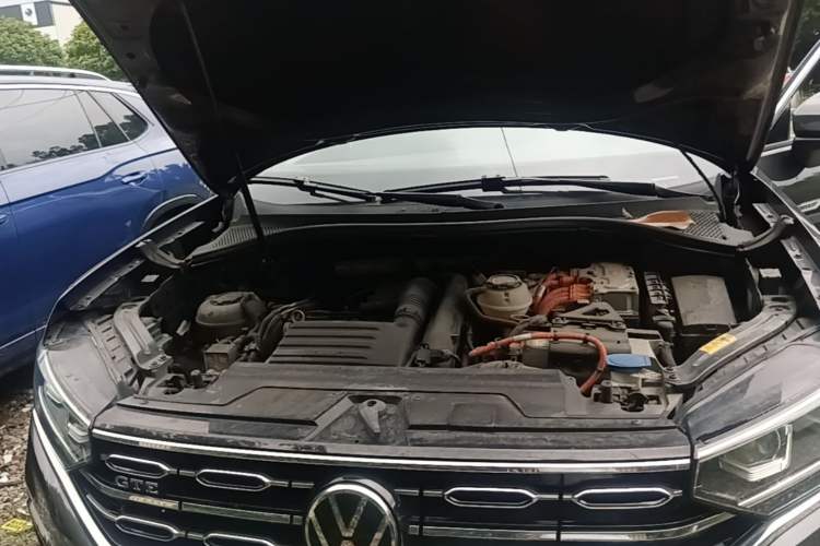 Used Volkswagen Tayron GTE Plug-in Hybrid 2022 1.4T Luxury Edition Engine Bay