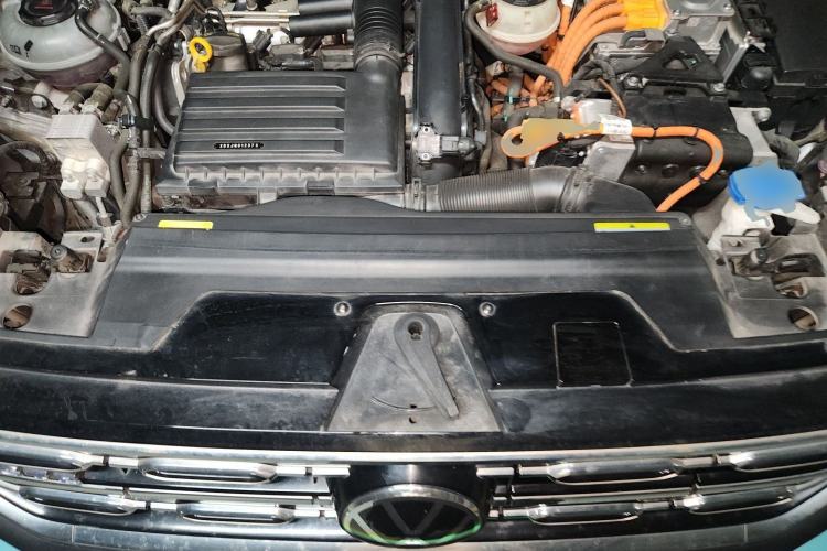 Used Volkswagen Tayron GTE Plug-in Hybrid 2022 1.4T Luxury Model Engine Bay