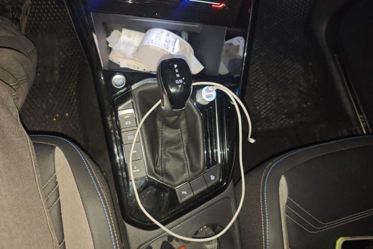 Used Volkswagen Tayron GTE Plug-in Hybrid 2022 1.4T Luxury Edition Gear Lever