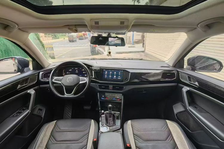 Used Volkswagen Tayron GTE Plug-in Hybrid 2022 1.4T Luxury Edition Interior 3