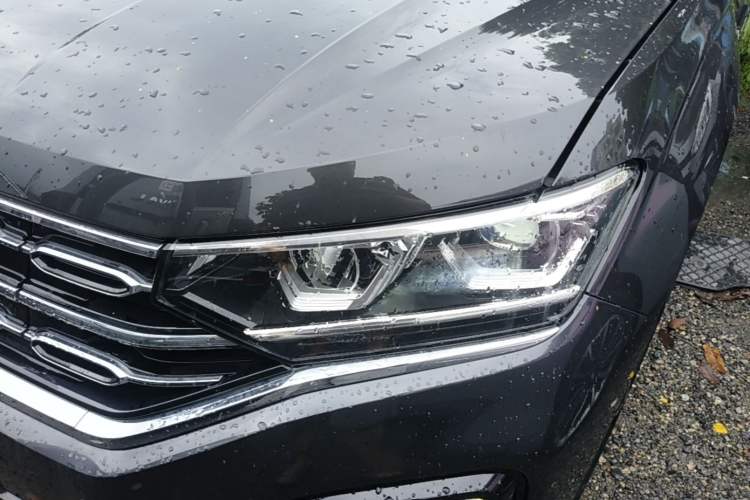 Used Volkswagen Tayron GTE Plug-in Hybrid 2022 1.4T Luxury Edition Left Front Headlight