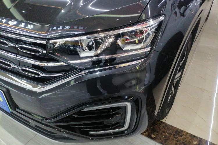 Used Volkswagen Tayron GTE Plug-in Hybrid 2022 1.4T Luxury Edition Left Front Headlight