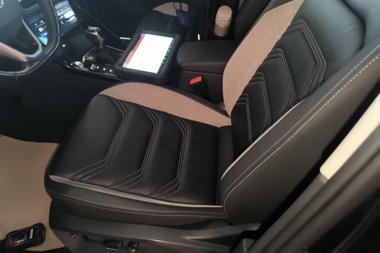Used Volkswagen Tayron GTE Plug-in Hybrid 2022 1.4T Luxury Edition Left Front Seat