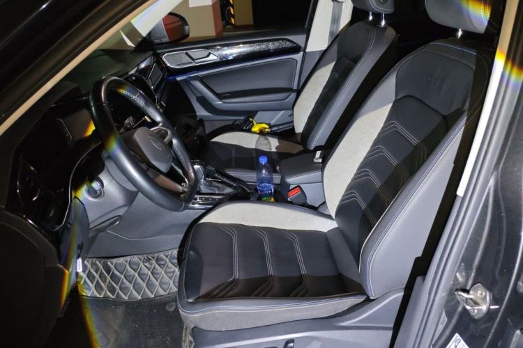 Used Volkswagen Tayron GTE Plug-in Hybrid 2022 1.4T Luxury Edition Left Front Seat
