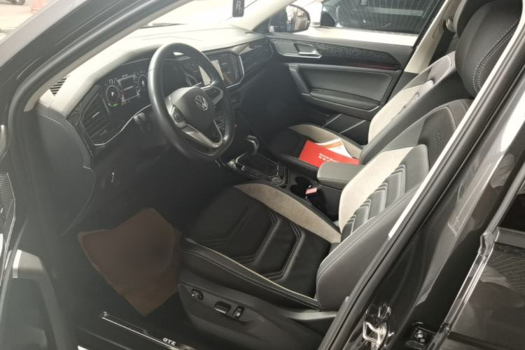 Used Volkswagen Tayron GTE Plug-in Hybrid 2022 1.4T Luxury Model Left Front Seat