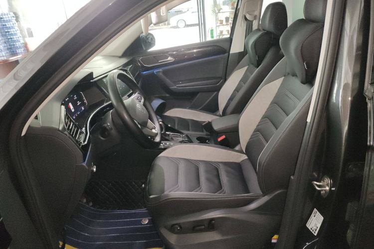 Used Volkswagen Tayron GTE Plug-in Hybrid 2022 1.4T Luxury Edition Left Front Seat