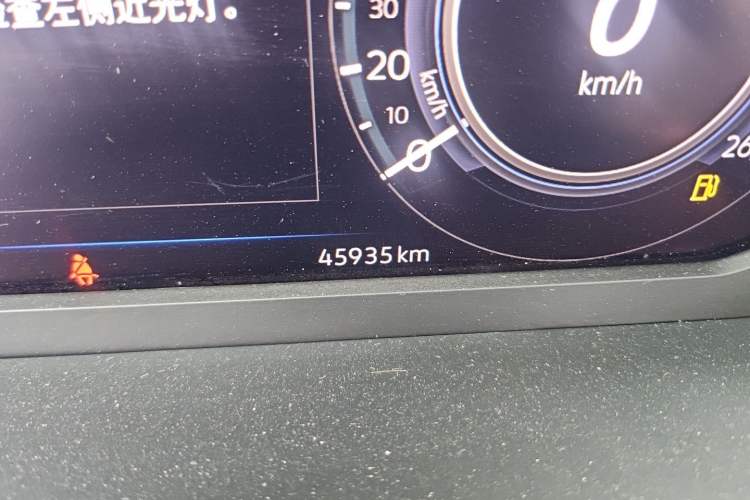 Used Volkswagen Tayron GTE Plug-in Hybrid 2022 1.4T Luxury Edition Odometer Close Up