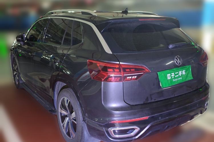 Used Volkswagen Tayron GTE Plug-in Hybrid 2022 1.4T Luxury Model Rear Left 45 Deg