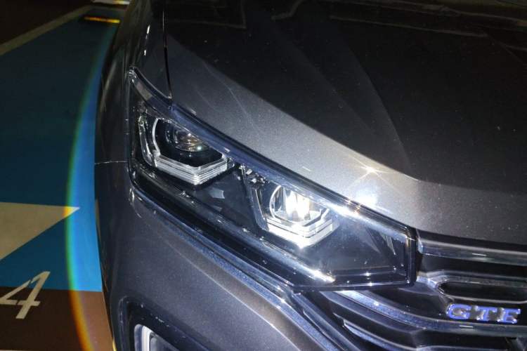 Used Volkswagen Tayron GTE Plug-in Hybrid 2022 1.4T Luxury Edition Right Front Headlight