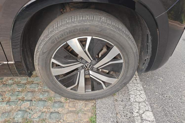 Used Volkswagen Tayron GTE Plug-in Hybrid 2022 1.4T Luxury Edition Right Front Wheel Hub
