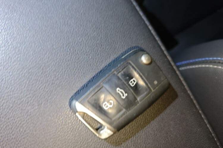 Used Volkswagen Tayron GTE Plug-in Hybrid 2022 1.4T Luxury Edition Vehicle Key