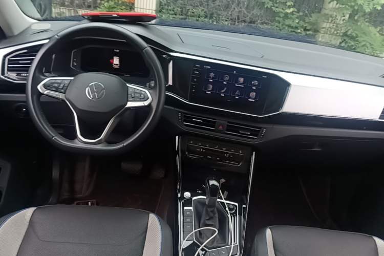 Used Volkswagen Tayron GTE Plug-in Hybrid 2022 1.4T Luxury Model Center Console