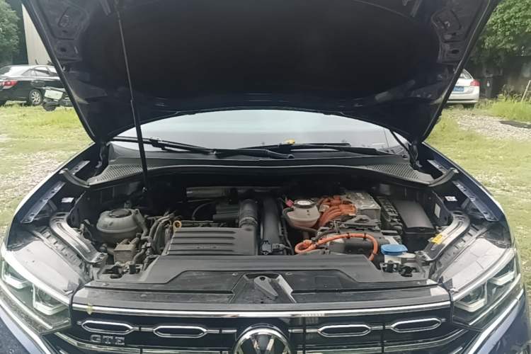 Used Volkswagen Tayron GTE Plug-in Hybrid 2022 1.4T Luxury Model Engine Bay