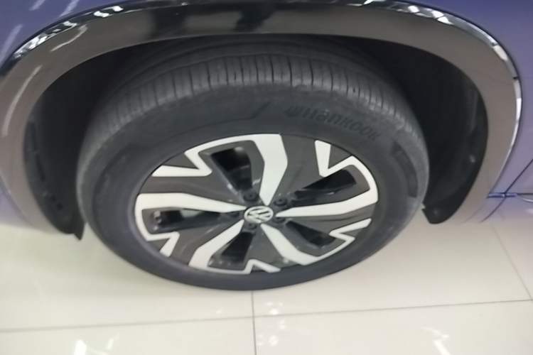Used Volkswagen Tayron GTE Plug-in Hybrid 2022 1.4T Luxury Edition Exterior 4