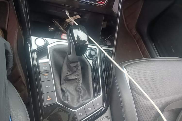 Used Volkswagen Tayron GTE Plug-in Hybrid 2022 1.4T Luxury Model Gear Lever