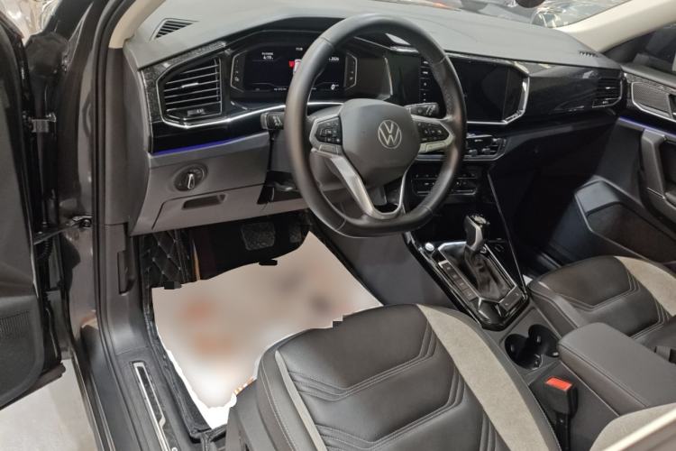 Used Volkswagen Tayron GTE Plug-in Hybrid 2022 1.4T Luxury Edition Center Console