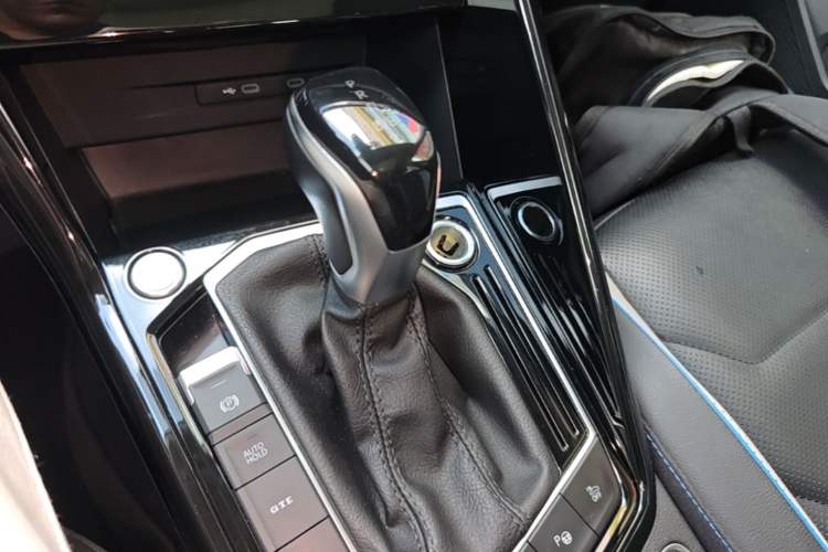 Used Volkswagen Tayron GTE Plug-in Hybrid 2022 1.4T Luxury Model Gear Lever