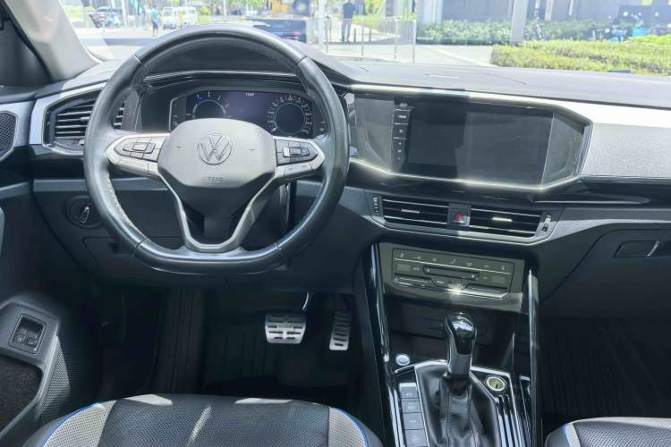 Used Volkswagen Tayron GTE Plug-in Hybrid 2022 1.4T Luxury Model Interior 2