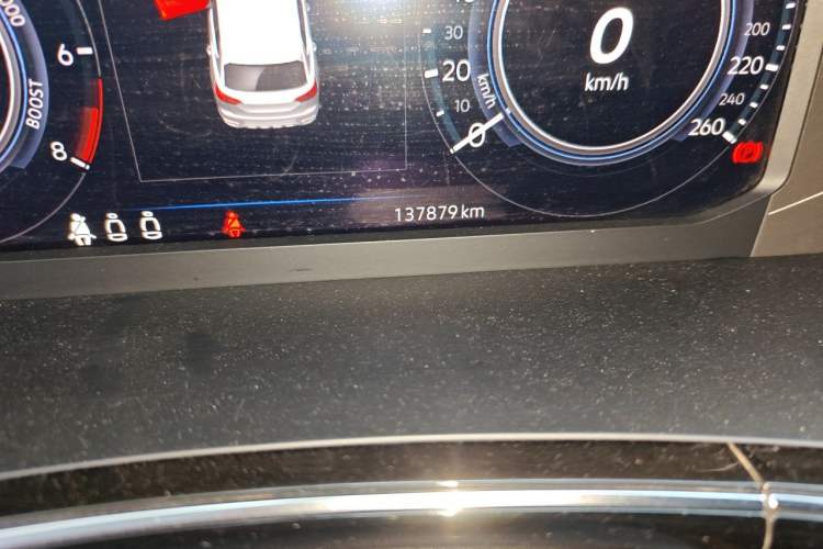 Used Volkswagen Tayron GTE Plug-in Hybrid 2022 1.4T Luxury Edition Odometer Close Up